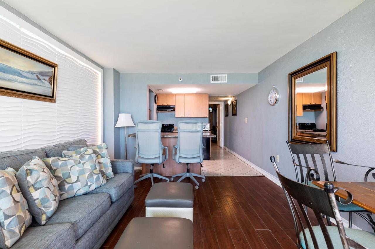 Apartment Hosteeva Oceanfront Spectacular *